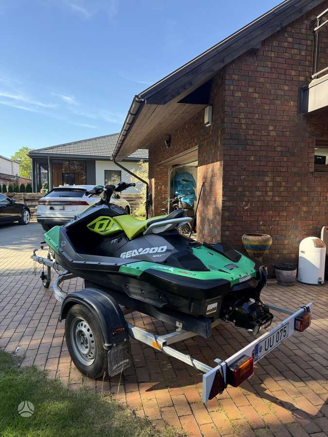 Sea-Doo Seadoo trix, водные мотоциклы