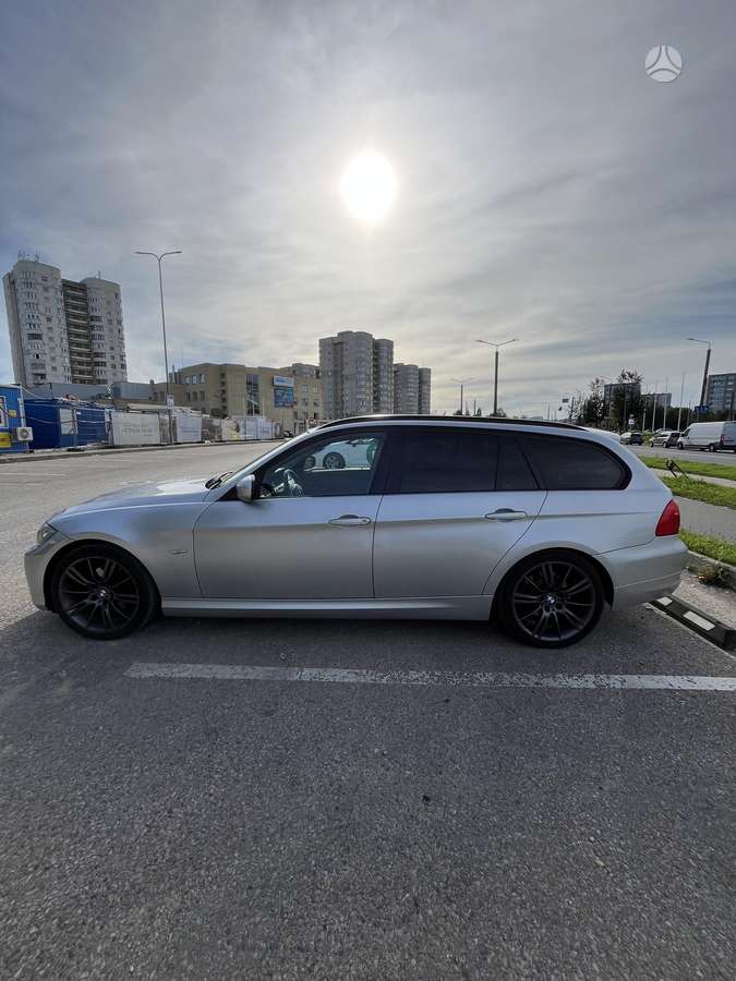BMW 320, 2.0 l., Универсал
