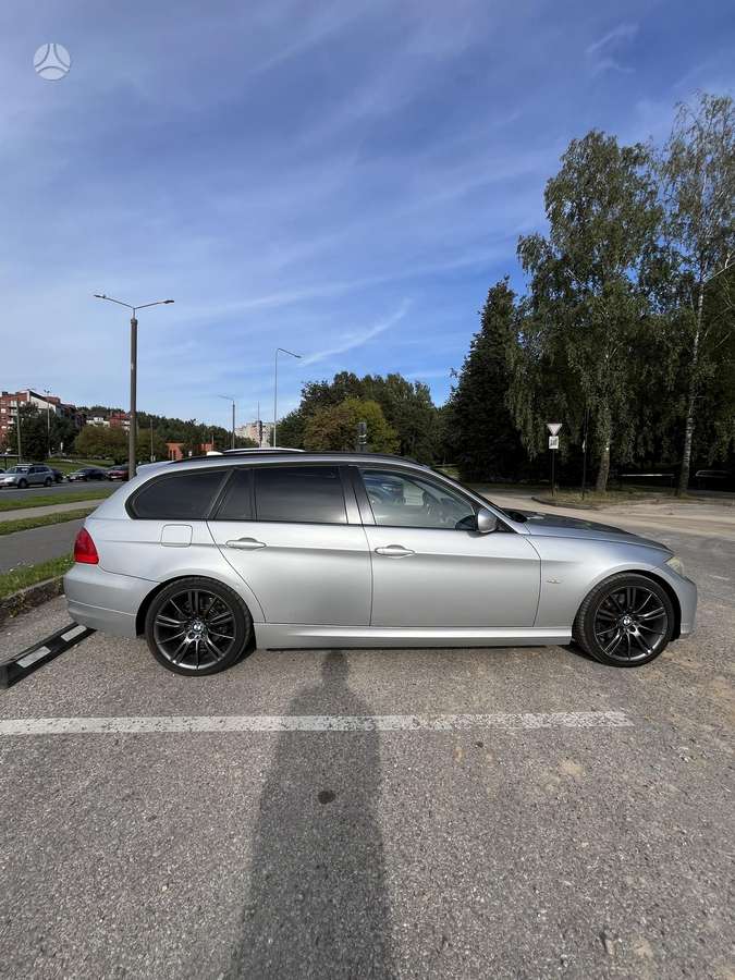 BMW 320, 2.0 l., Универсал