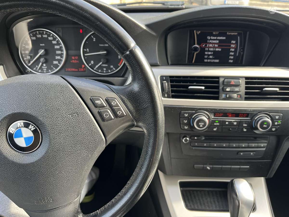 BMW 320, 2.0 l., wagon