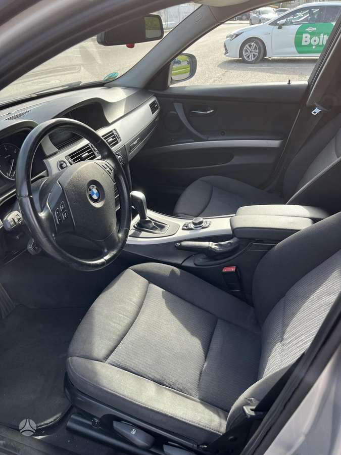 BMW 320, 2.0 l., universalas