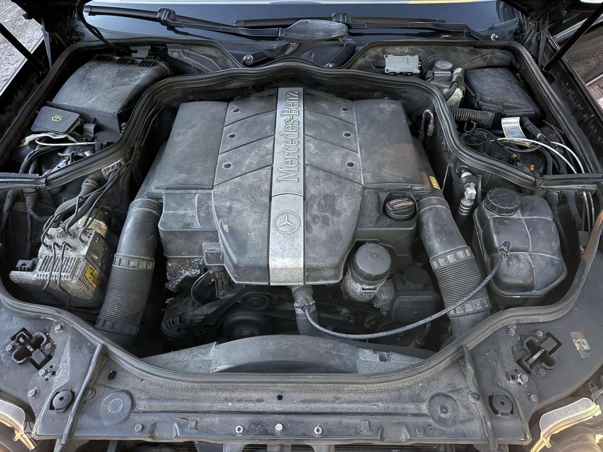 Mercedes-Benz E320, 3.2 l., Седан