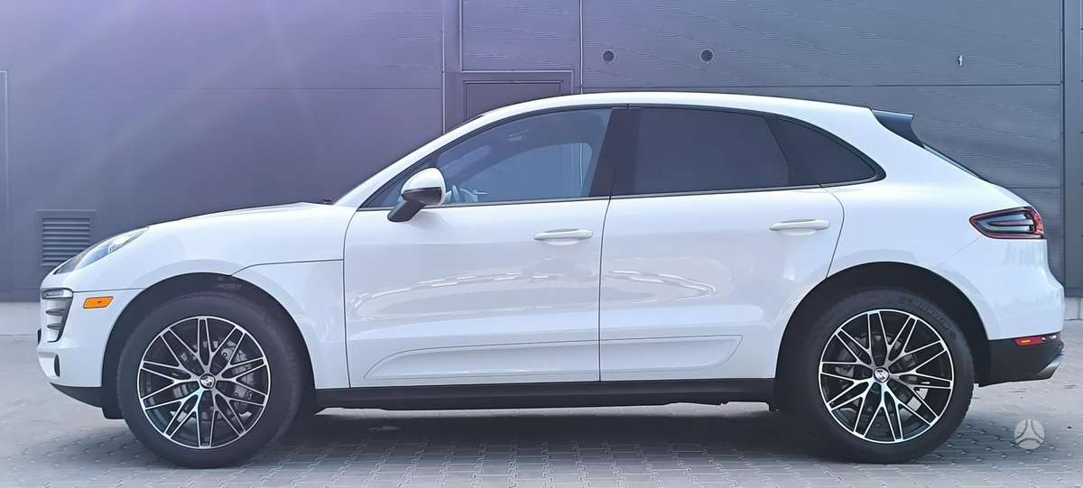 Porsche Macan - 9