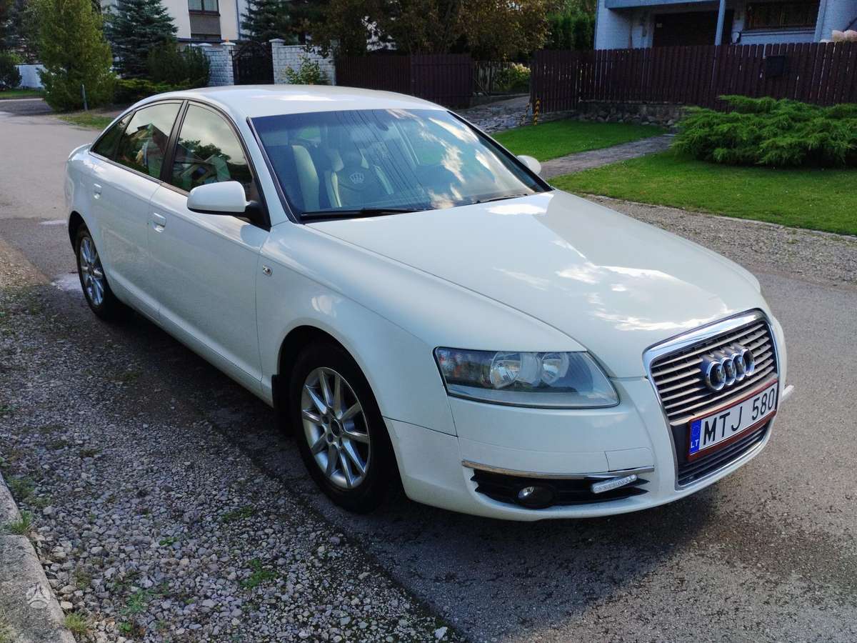 Audi A6, 2.0 l., Седан