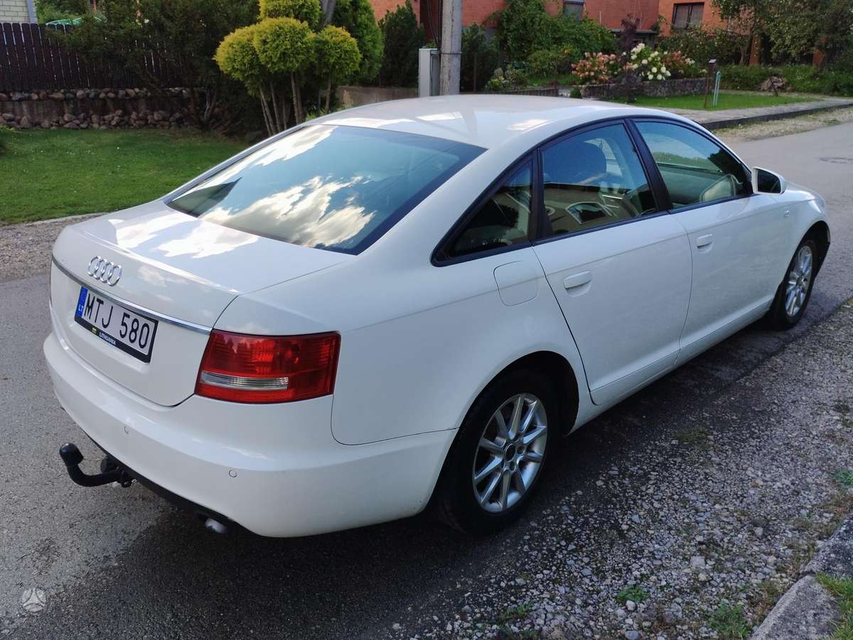 Audi A6, 2.0 l., Седан