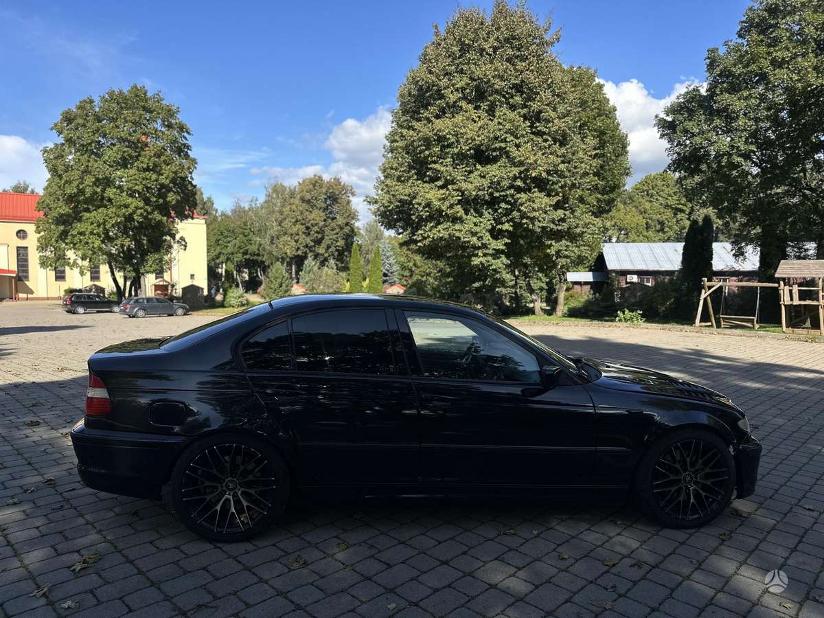 BMW 330, 3.0 l., Седан