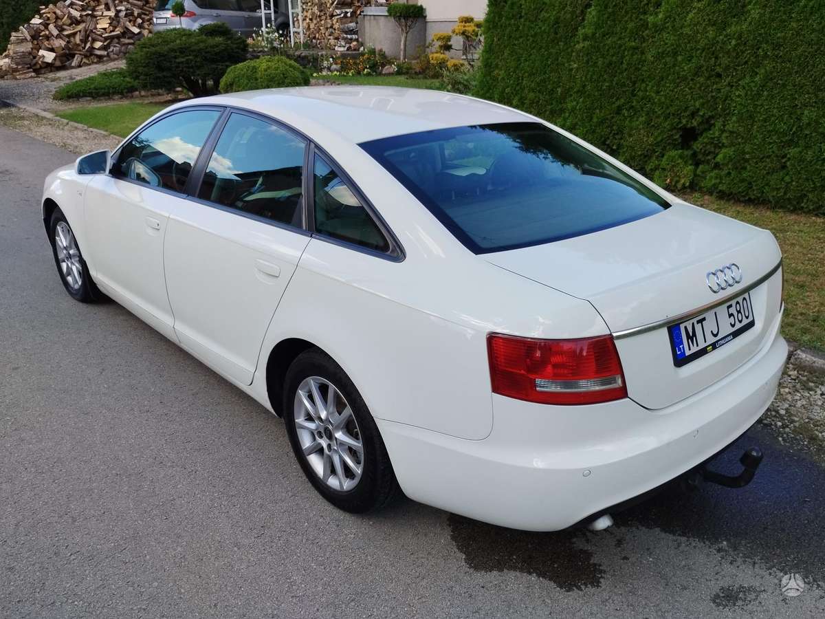 Audi A6, 2.0 l., Седан