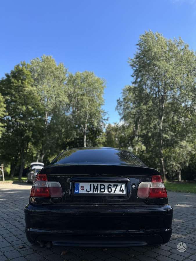 BMW 330, 3.0 l., Седан