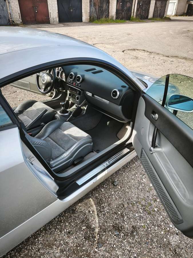 Audi TT, 1.8 l., Купе (coupe)