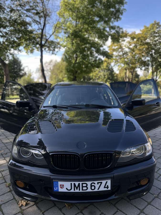 BMW 330, 3.0 l., Седан