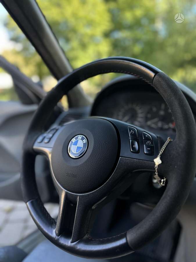 BMW 330, 3.0 l., Седан