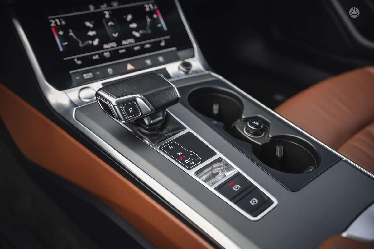 Audi A6, 2.0 l., Универсал