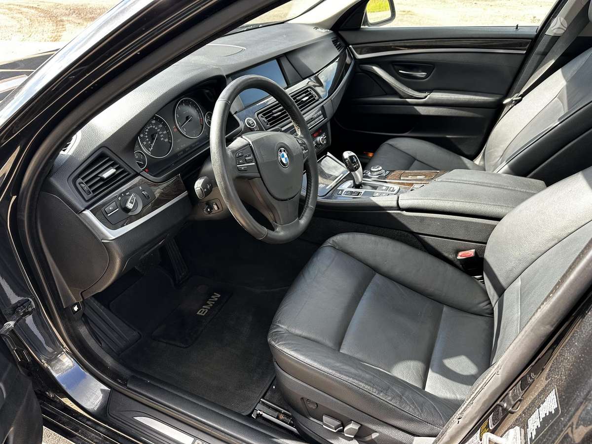 BMW 535, 3.0 l., Седан