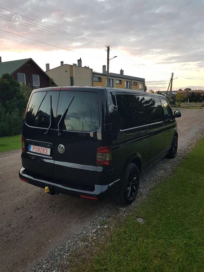 Volkswagen Caravelle - 5