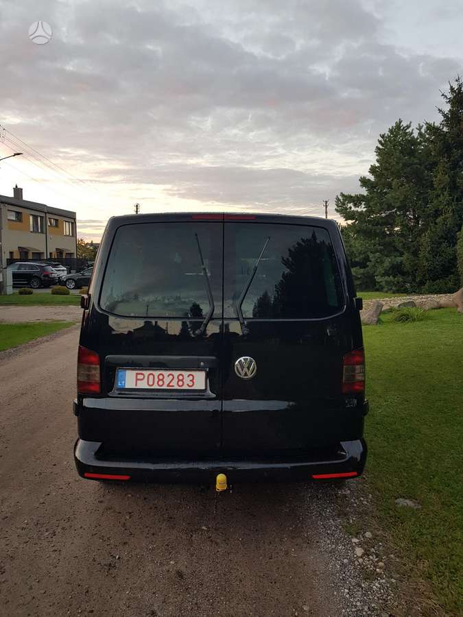 Volkswagen Caravelle - 4