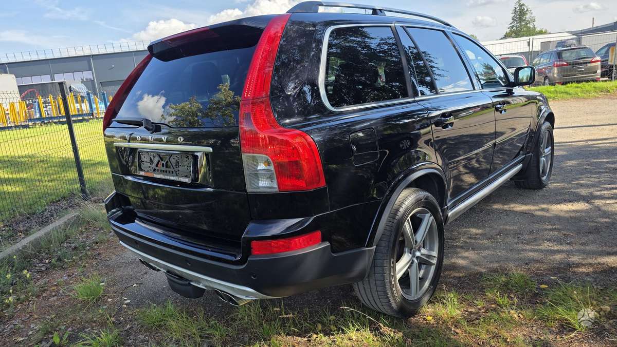 Volvo XC90 - 5