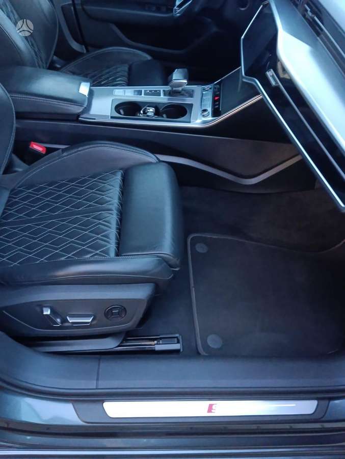 Audi A6, 2.0 l., Универсал