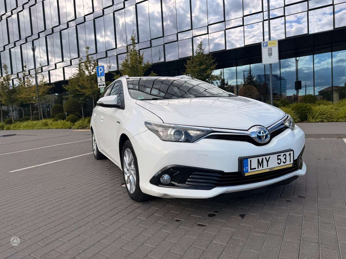 Toyota Auris - 3