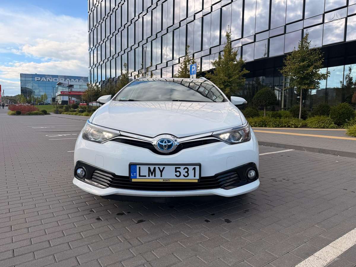 Toyota Auris - 4