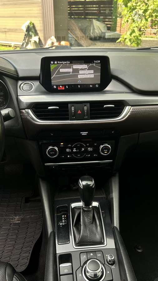 Mazda 6, 2.2 l., Универсал