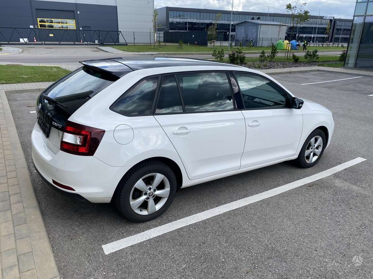 Škoda Rapid - 4