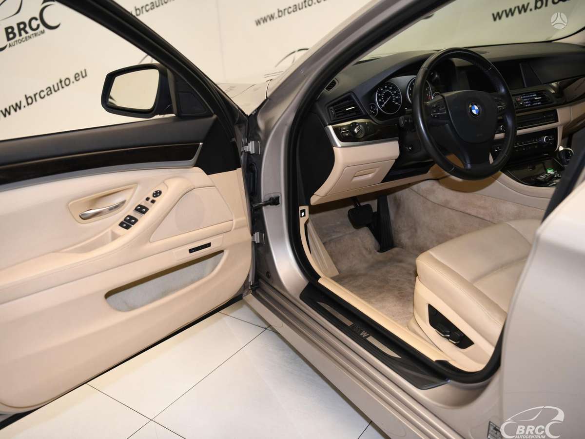 BMW 528, 2.0 l., Седан
