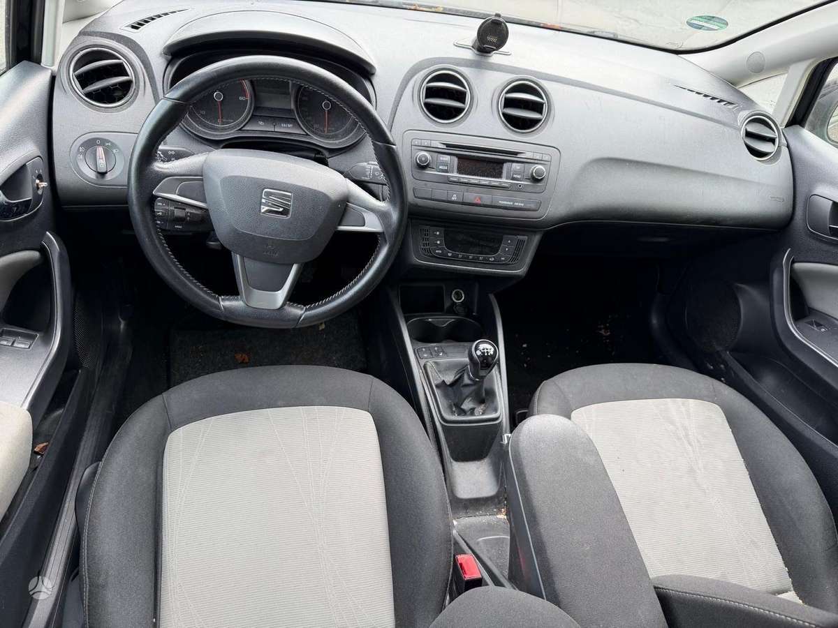 Seat Ibiza по частям