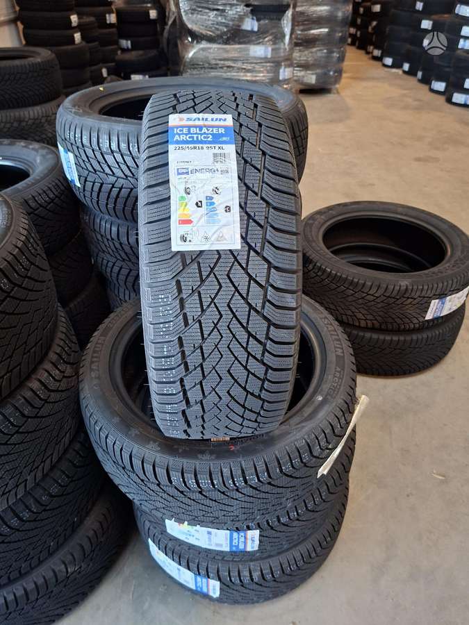 Sailun ARCTIC 2, winter 225/45 R18