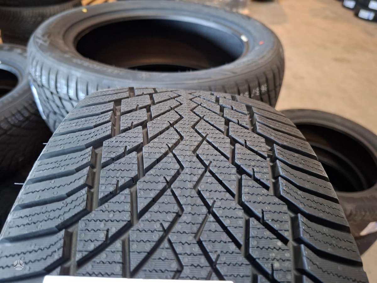 Sailun ARCTIC 2, winter 225/45 R18