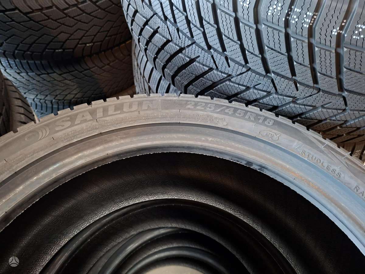 Sailun ARCTIC 2, winter 225/45 R18