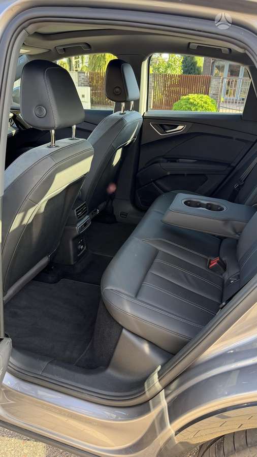Audi Q4 e-tron, 82 kWh, hatchback