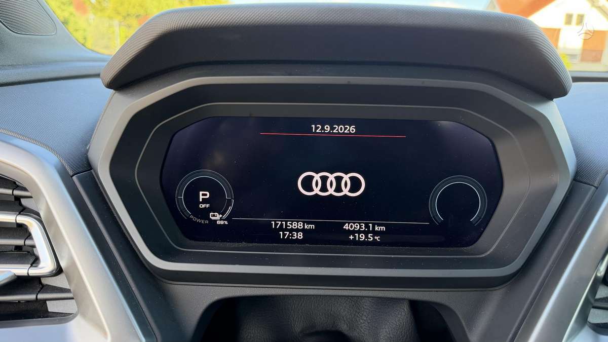 Audi Q4 e-tron, 82 kWh, hatchback
