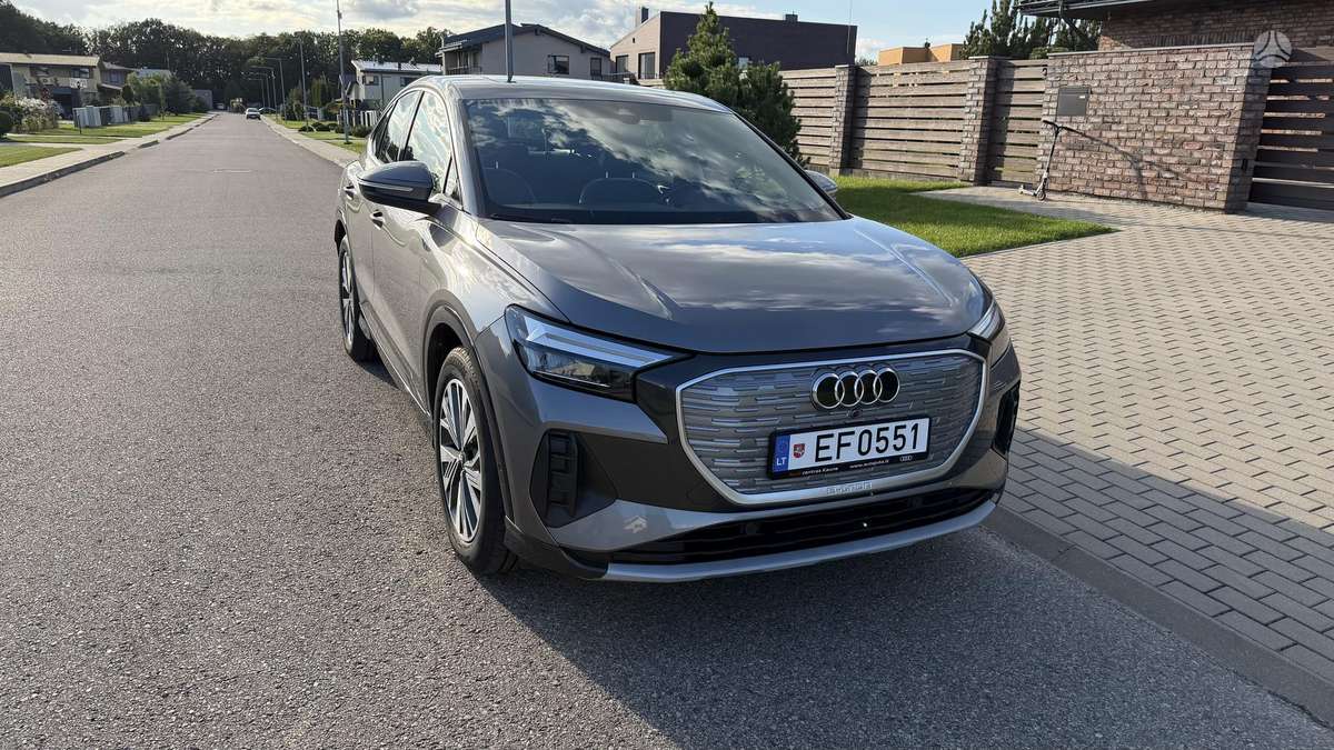 Audi Q4 e-tron, 82 кВт·ч, Хэтчбек