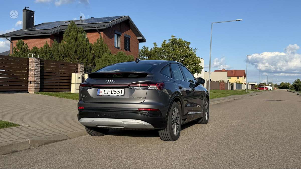 Audi Q4 e-tron, 82 кВт·ч, Хэтчбек