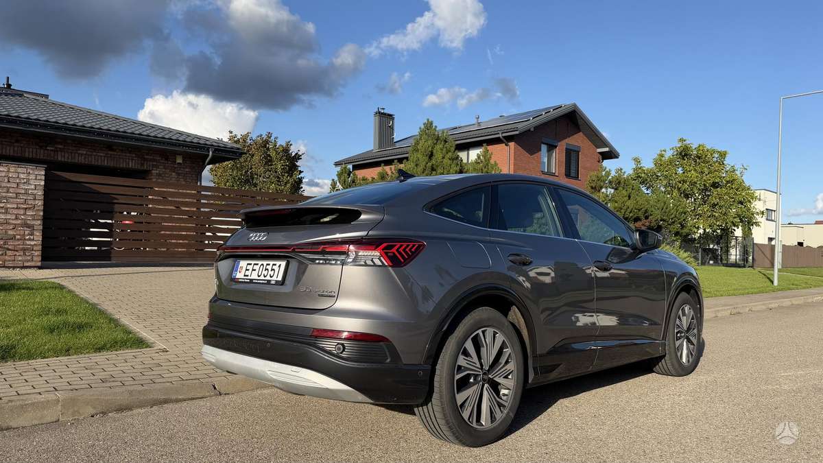Audi Q4 e-tron, 82 кВт·ч, Хэтчбек