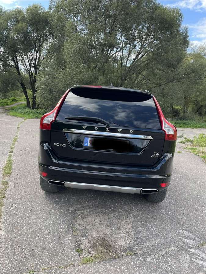 Volvo XC60 - 2