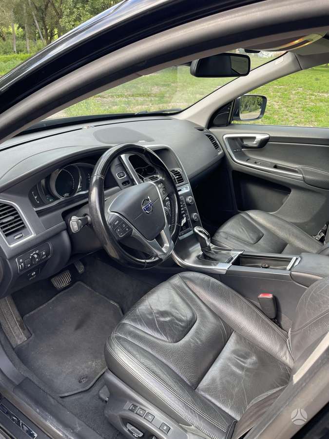 Volvo XC60 - 6