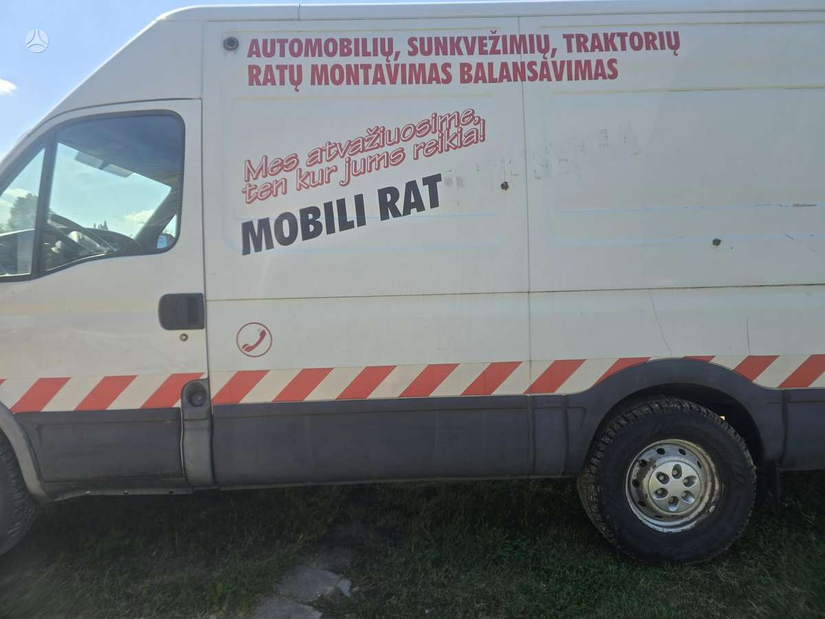 Iveco Daily, 2.3 l., cargo van