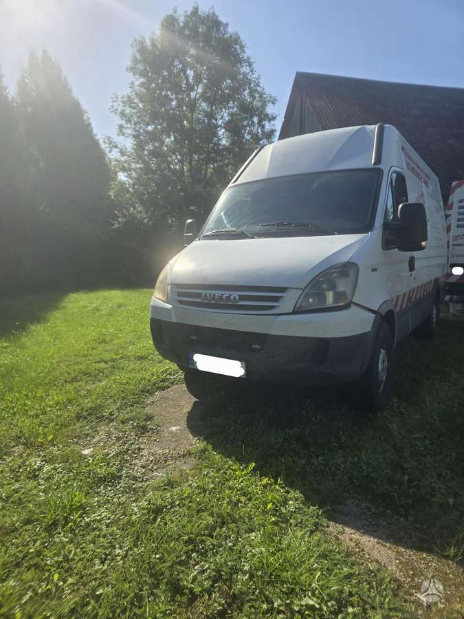 Iveco Daily, 2.3 l., cargo van