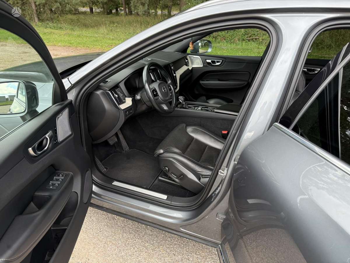 Volvo XC60 - 11