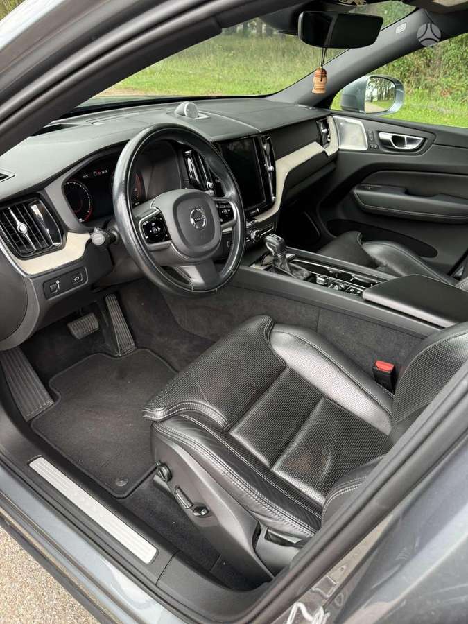 Volvo XC60 - 12