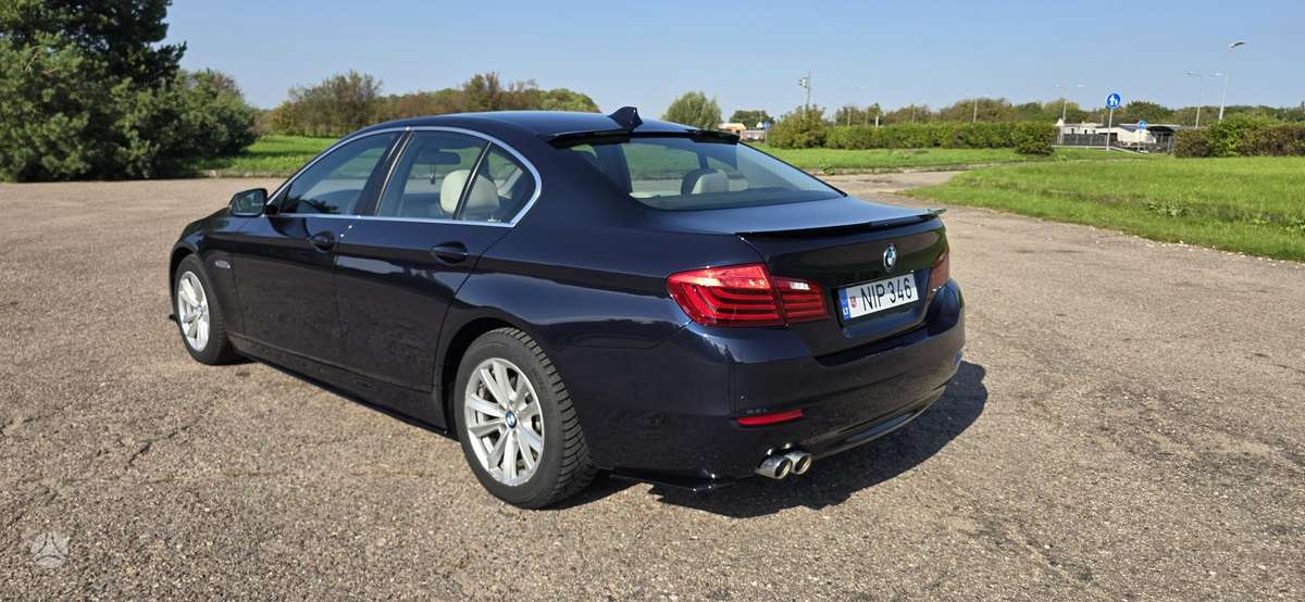 BMW 520, 2.0 l., Седан