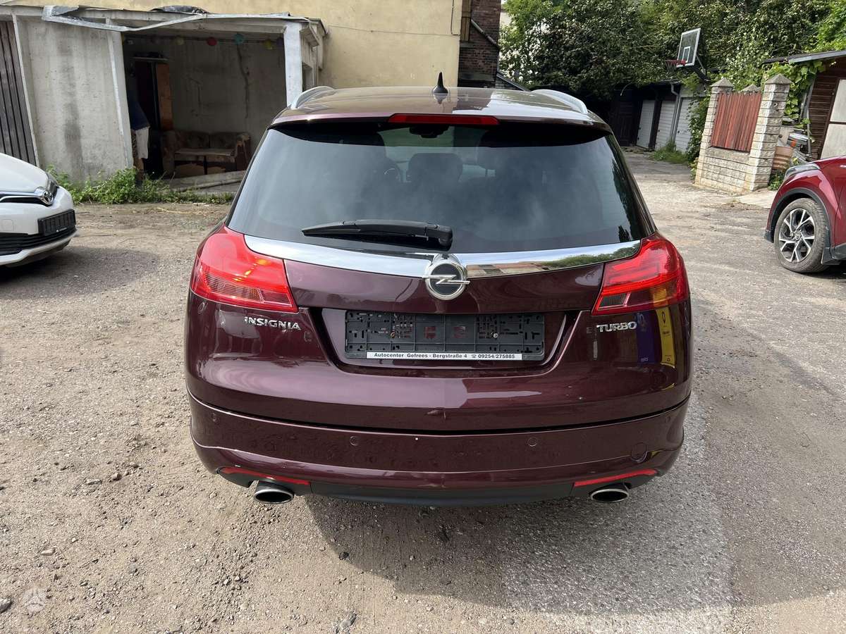 Opel Insignia, 2.0 l., Универсал