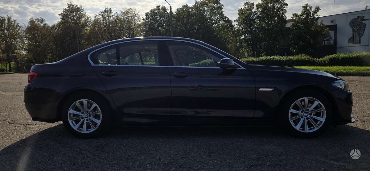 BMW 520, 2.0 l., Седан