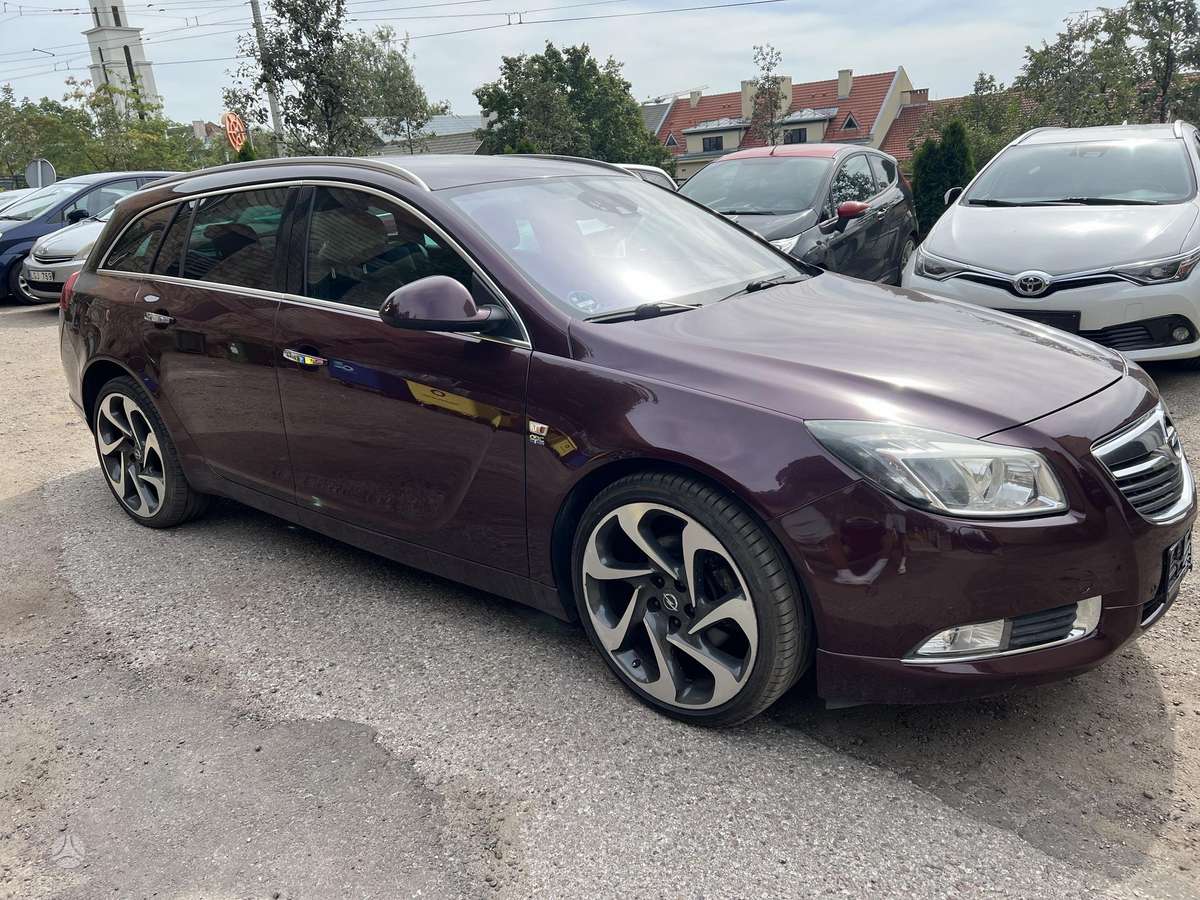 Opel Insignia, 2.0 l., Универсал
