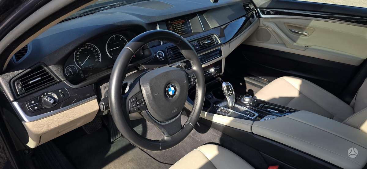 BMW 520, 2.0 l., Седан