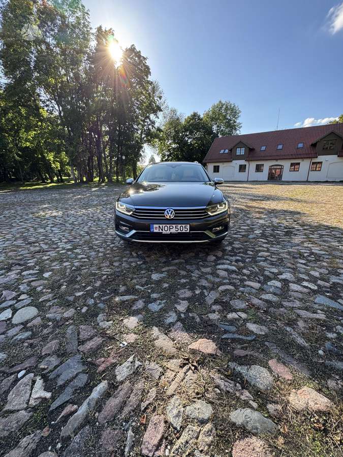 Volkswagen Passat Alltrack - 4