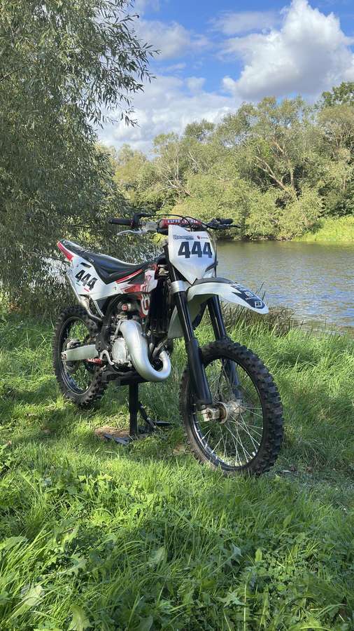 Husqvarna CR 125cc, motocross