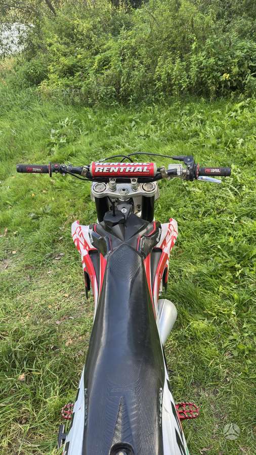 Husqvarna CR 125cc, motocross