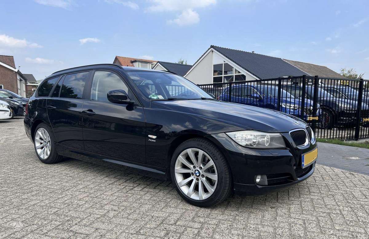 BMW 320 - 5